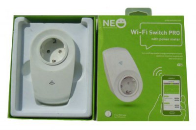Wi-Fi розетка SW6101M Розетка, управляемая на расстоянии через сеть Wi-Fi с помощью бесплатного приложения, которое устанавливается на мобильный телефон. 