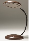 Настольная лампа VC-001L Оригинальный подарок для любителей необычных вещей. Лампой можно управлять голосом, хлопками или с помощью прикосновений. 