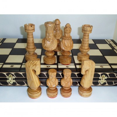 Шахматы &quot;Цезарь&quot; 60 х 60 см Большие красивые оригинальные подарочные шахматы "Цезарь" 60 х 60 см. Шахматный набор выполнен по мотивам времен расцвета древних цивилизаций. 