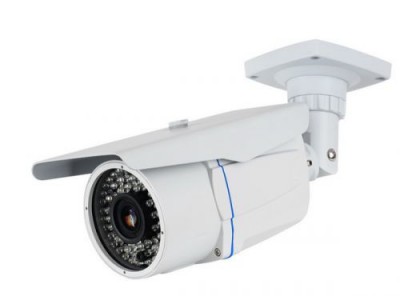 Цветная уличная камера BS-890J Цветная уличная камера в защитном кожухе с кронштейном. 